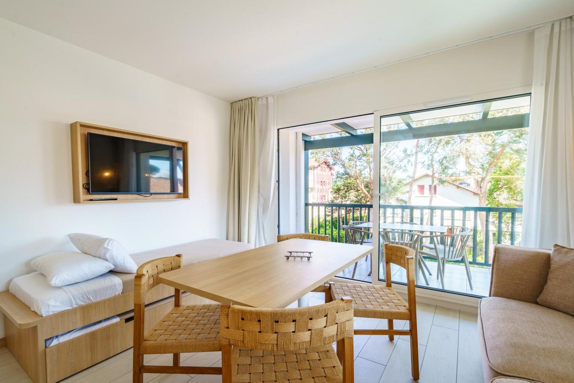 Residence Ibaia - Piscine & Spa Hendaye Bagian luar foto